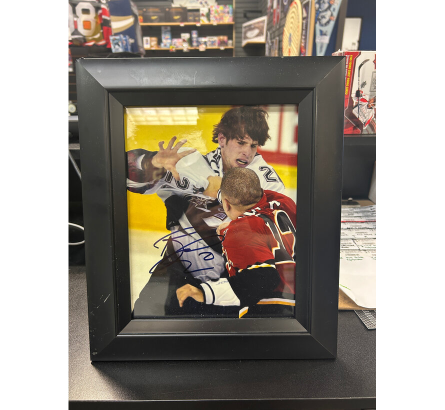 RYAN KESLER AUTOGRAPHED 8X10 WITH COA AND FRAME