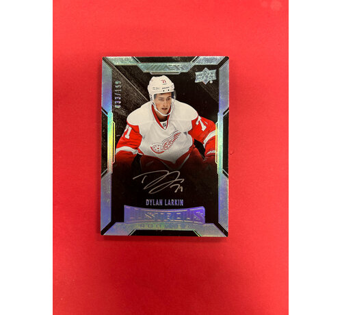 UPPER DECK 2015-16 UPPER DECK BLACK DYLAN LARKIN LUSTROUS ROOKIE AUTO /199