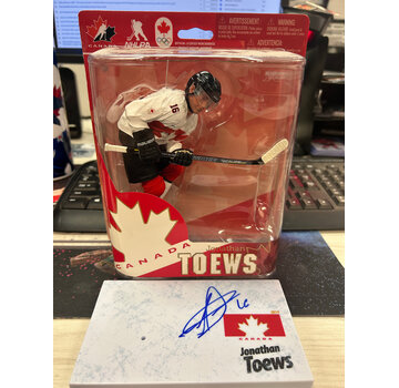 MCFARLANE JONATHAN TOEWS TEAM CANADA MCFARLANE WITH AUTOGRAPHED BASE NO COA