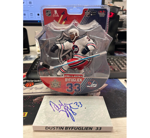 MCFARLANE DUSTIN BYFUGLIEN HERITAGE CLASSIC MCFARLANE WITH AUTOGRAPHED BASE NO COA