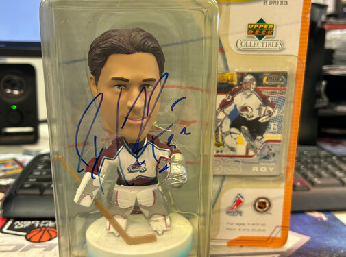 PATRICK ROY AUTOGRAPHED PLAY MAKERS BOBBLE HEAD