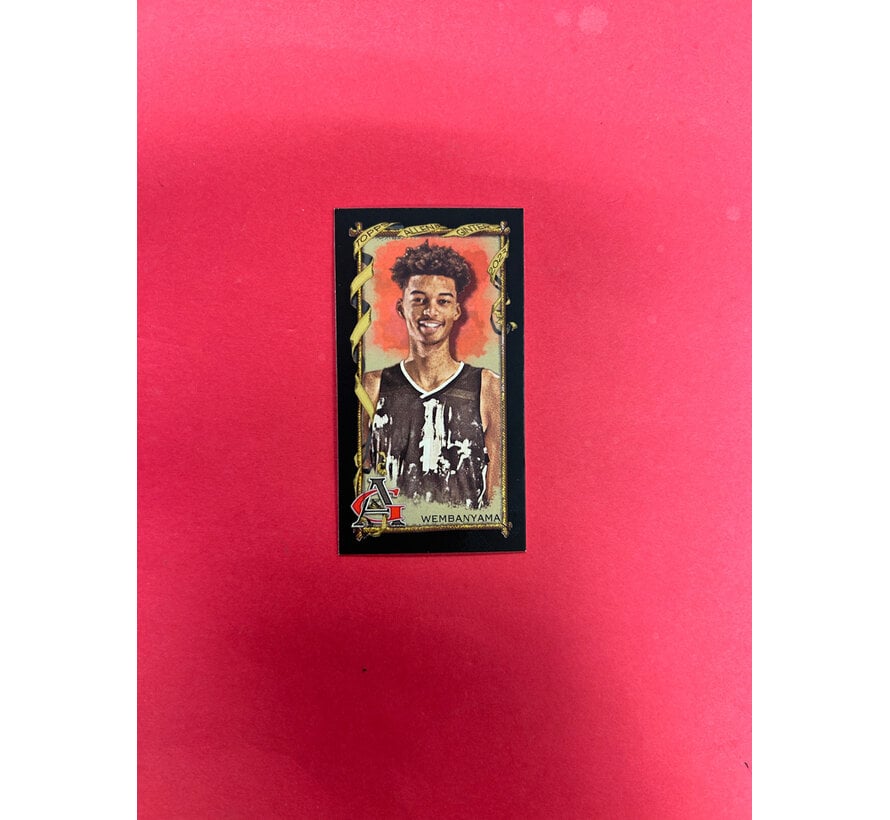 2023 TOPPS ALLEN AND GINTER VICTOR WEMBANYAMA BLACK ROOKIE SP MINI