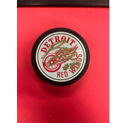 REGGIE LEACH RED WINGS AUTOGRAPHED PUCK