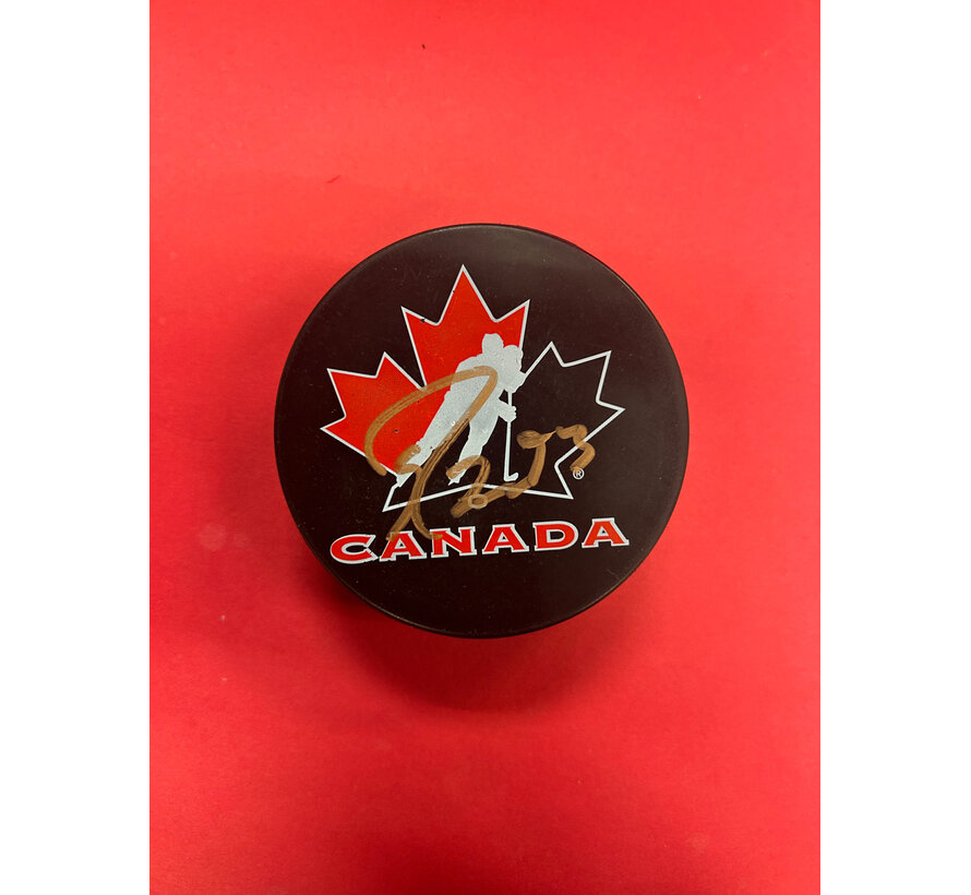 RYAN NUGENT HOPKINS TEAM CANADA AUTOGRAPHED PUCK