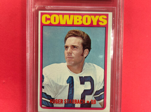 TOPPS 1972 TOPPS ROGER STAUBACH BECKETT VINTAGE GRADED 5.5