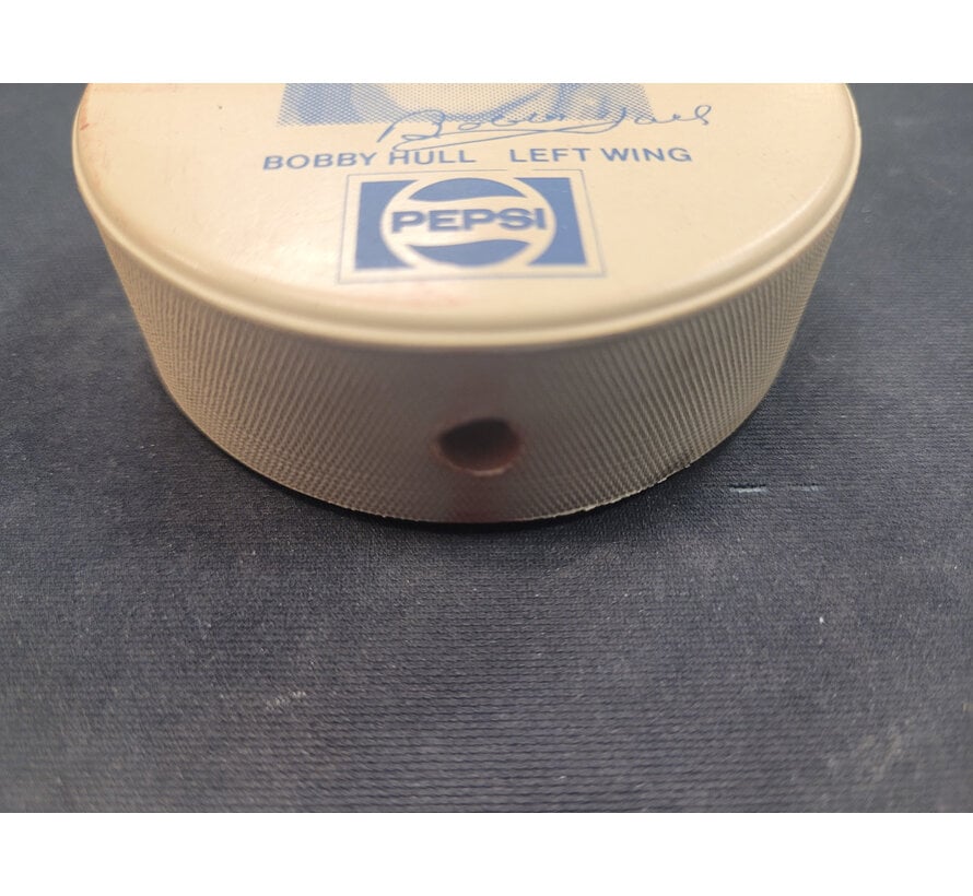 VINTAGE WINNIPEG JETS PUCK 1975-76 BOBBY HULL PEPSI