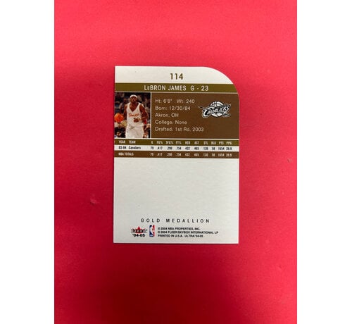 FLEER 2004 FLEER ULTRA LEBRON JAMES GOLD MEDALLION DIE CUT DMG