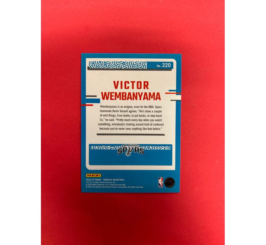 2023-24 PANINI DONRUSS VICTOR WEMBANYAMA GREEN LAZER RATED ROOKIE