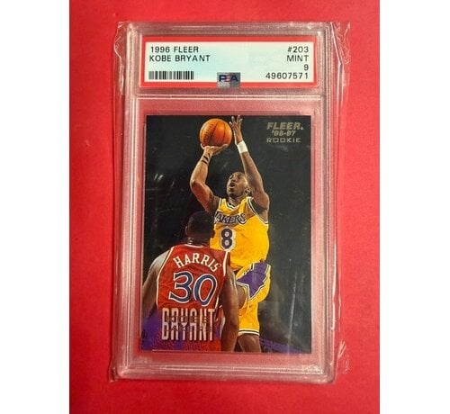 FLEER 1996-97 FLEER ROOKIE KOBE BRYANT #203 PSA 9