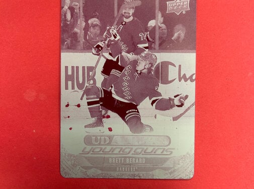 UPPER DECK 2024-25 UPPER DECK EXTENDED BRETT BERARD YOUNG GUNS CANVAS PRINTING PLATE MAGENTA 1/1