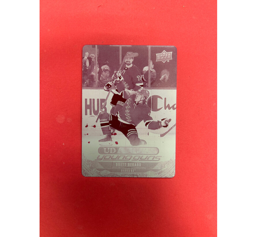 2024-25 UPPER DECK EXTENDED BRETT BERARD YOUNG GUNS CANVAS PRINTING PLATE MAGENTA 1/1