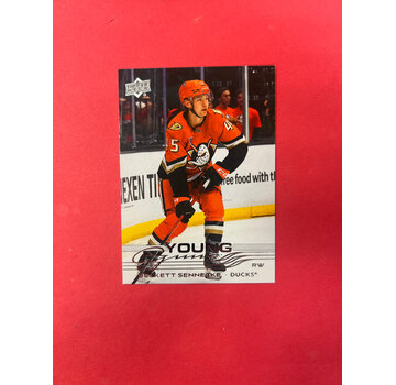 UPPER DECK 2025-26 UPPER DECK EXTENDED BECKETT SENNECKE YOUNG GUNS