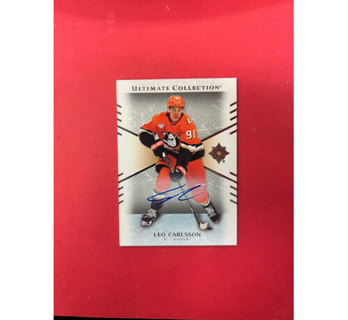 UPPER DECK 2025-26 UPPER DECK ULTIMATE LEO CARLSSON AUTOGRAPH