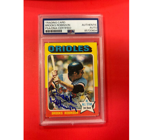 TOPPS 1975 TOPPS BROOKS ROBINSON AUTOGRAPHED PSA AUTHENTIC