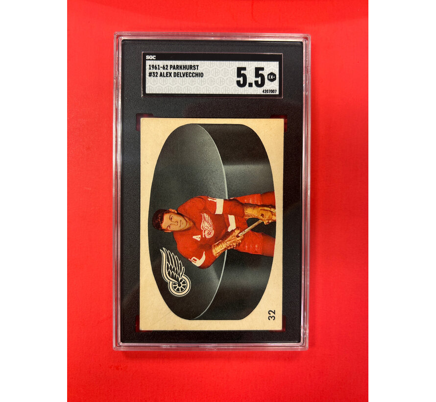 1961-62 PARKHURST ALEX DELVECCHIO #32 SGC GRADED 5.5