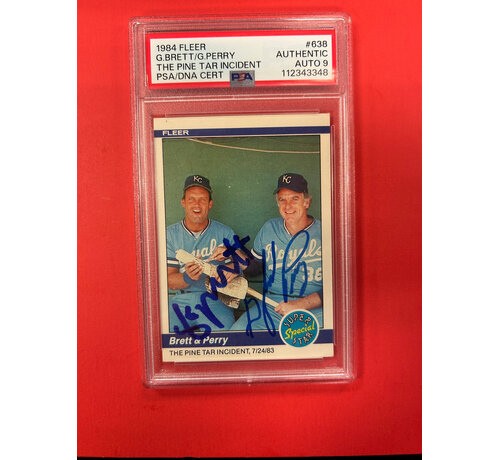 FLEER 1984 FLEER G.BRETT/G.PERRY DUAL AUTOGRAPHED PINE TAR INCIDENT PSA AUTHENTIC