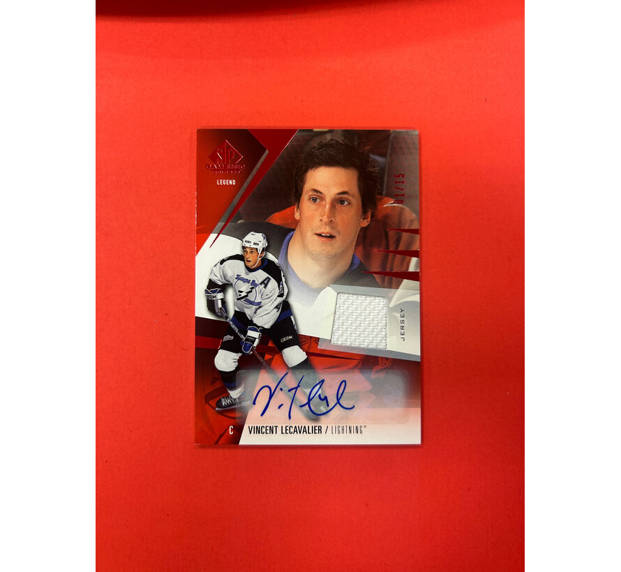 2023-24 SP GAME USED VINCENT LECAVLIER LEGEND JERSEY AUTO /15