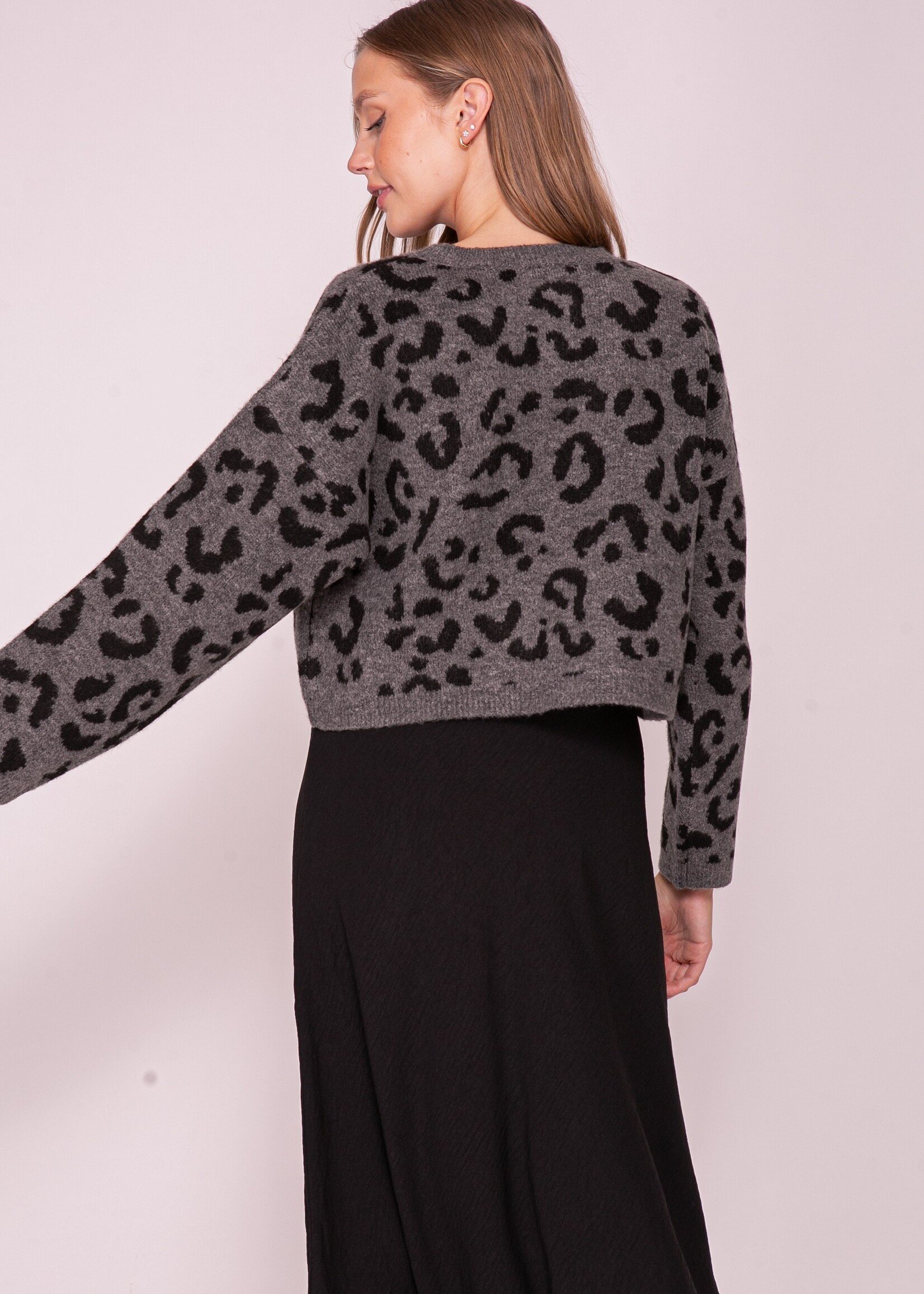 Stacy Leopard Sweater - Grey