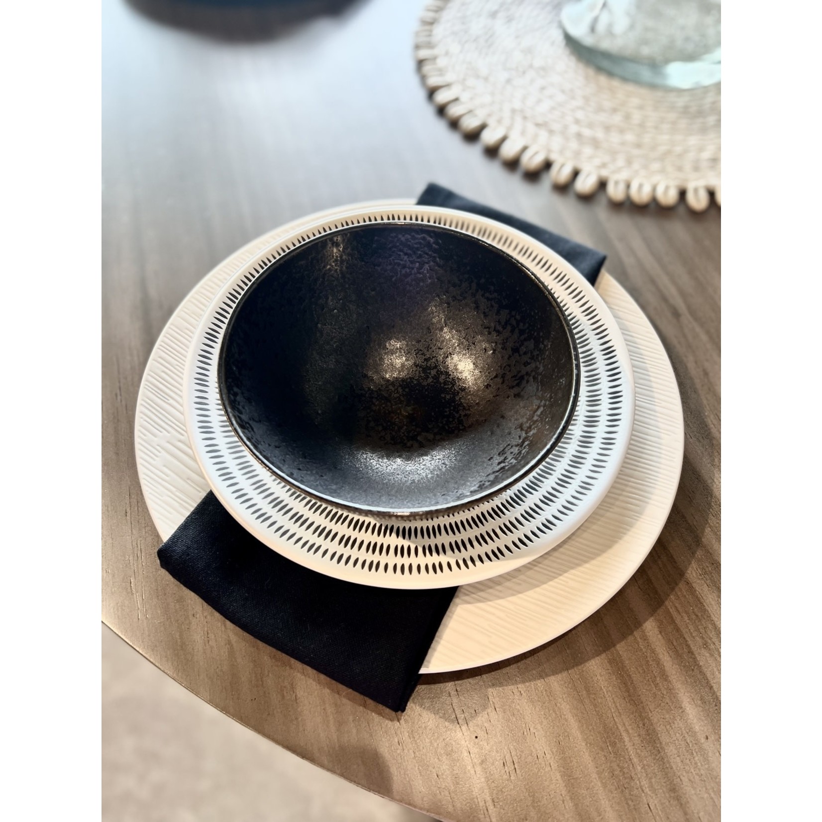 Mickler & Co. B&W Table Setting of 4