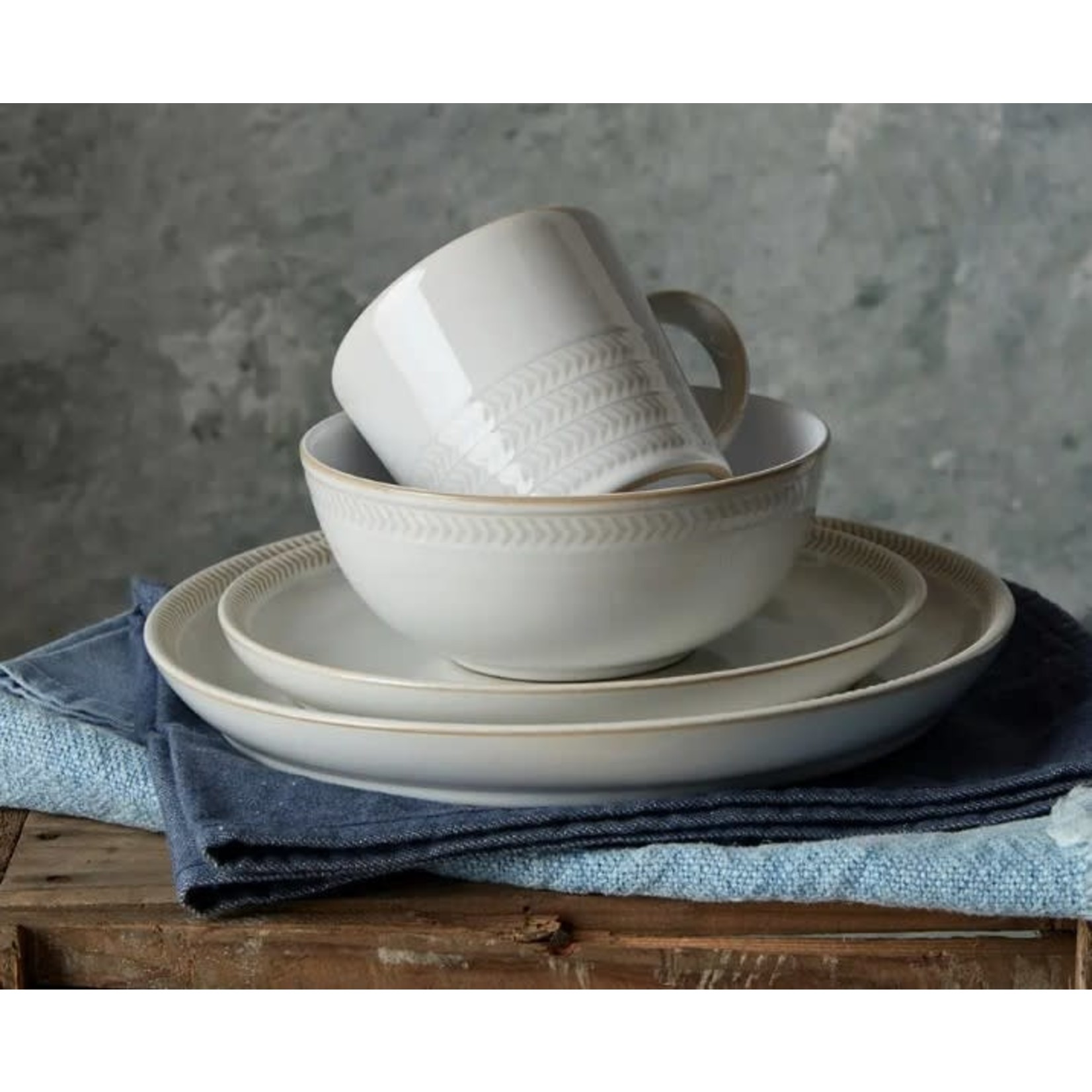 Natural Textured White Dinner Plate