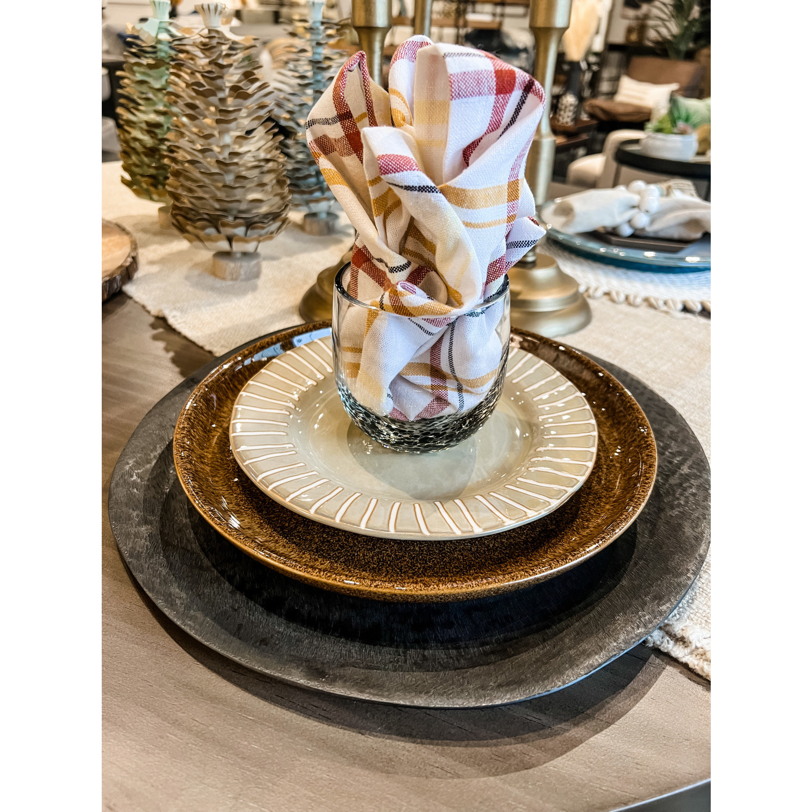 Mickler & Co. 'A Tad Traditional' Holiday Place Setting
