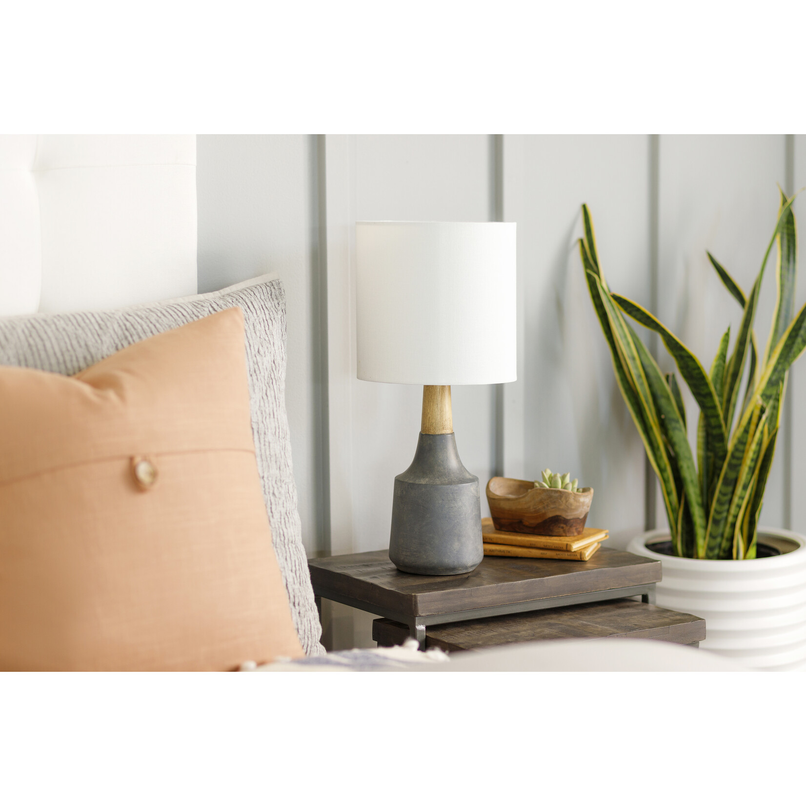 Mickler & Co. Kellan  Mini Table Lamp