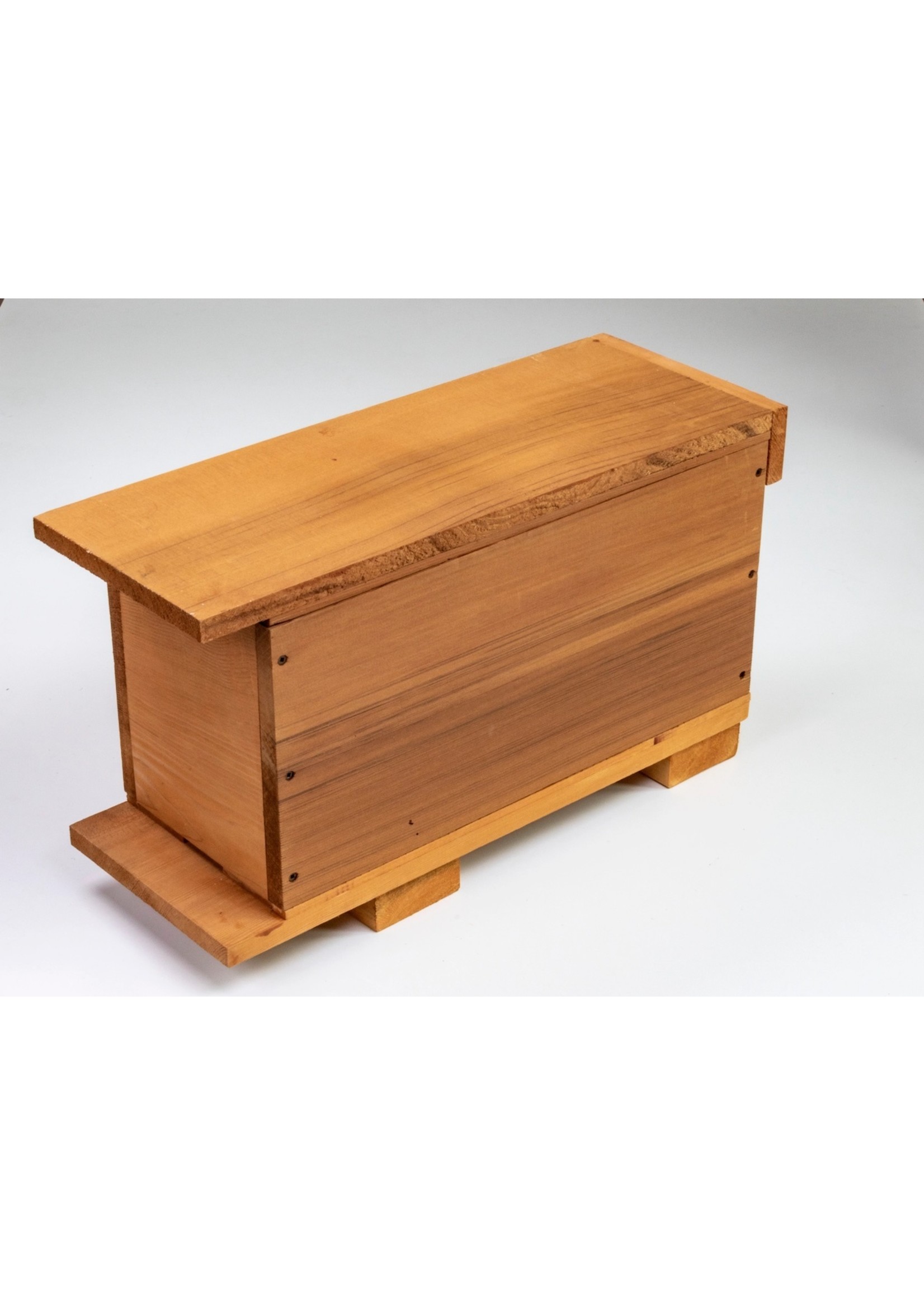 Cedar wooden nuc box