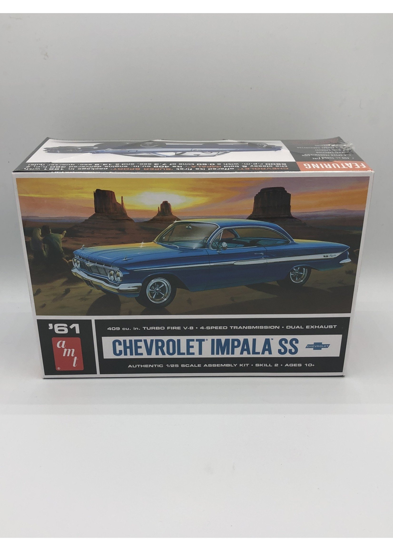Models   AMT 1961 Chevy Impala SS Model