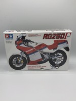 Models Suzuki RG250 RED Model