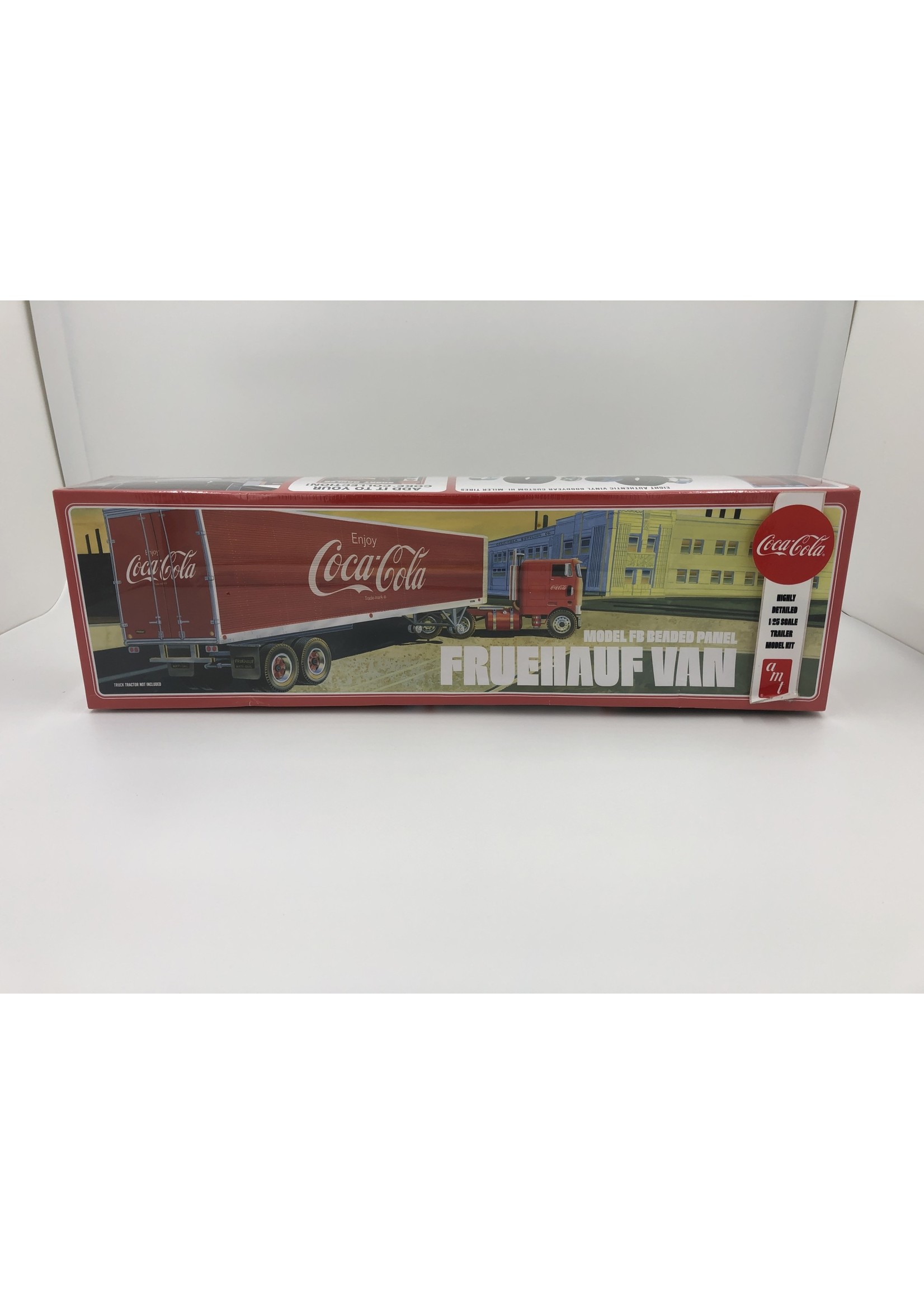 Models   AMT FRUEHAUF BEADED VAN SEMI TRAILER (1/25) COCA COLA