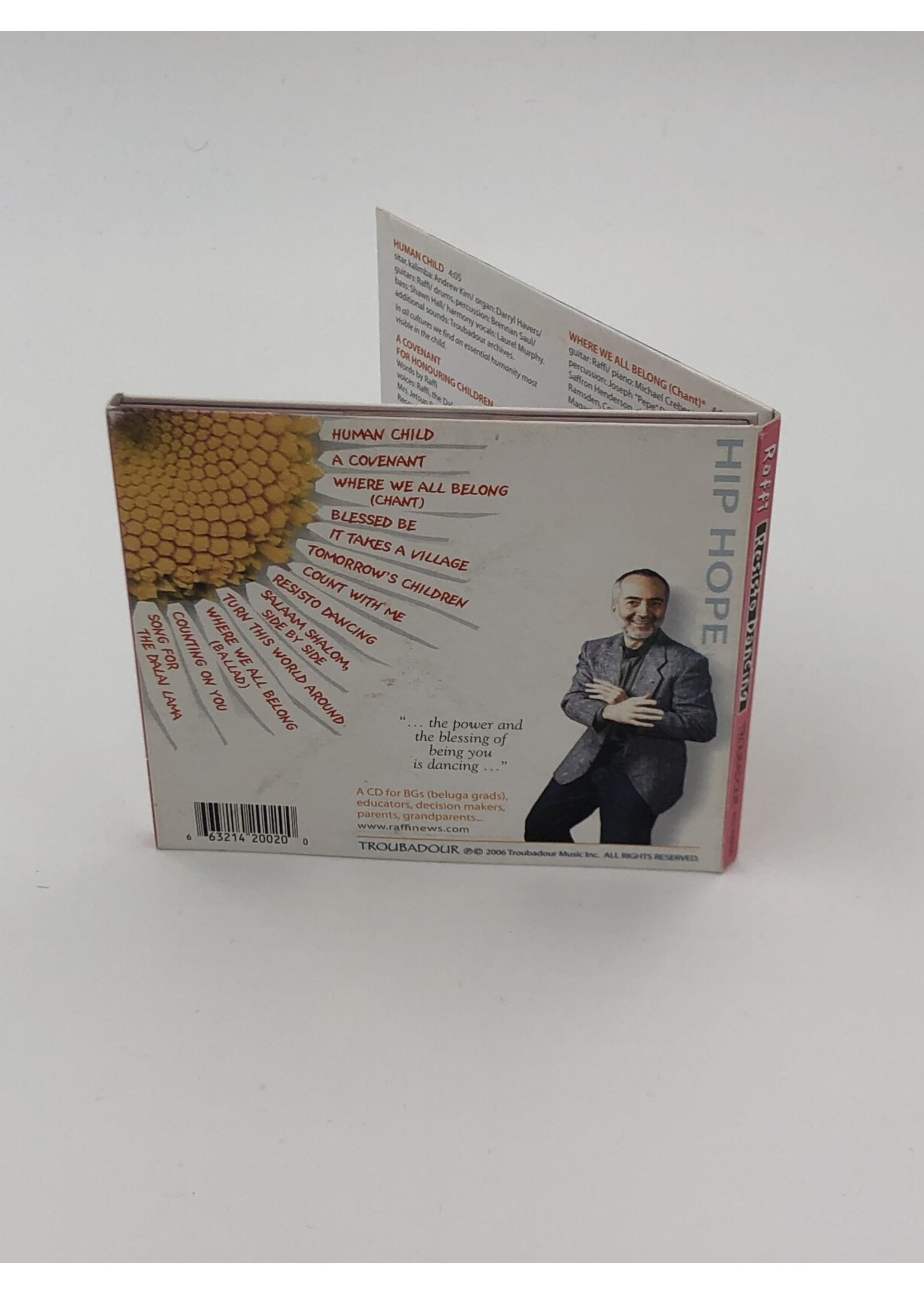 CD Raffi: Resisto Dancing CD