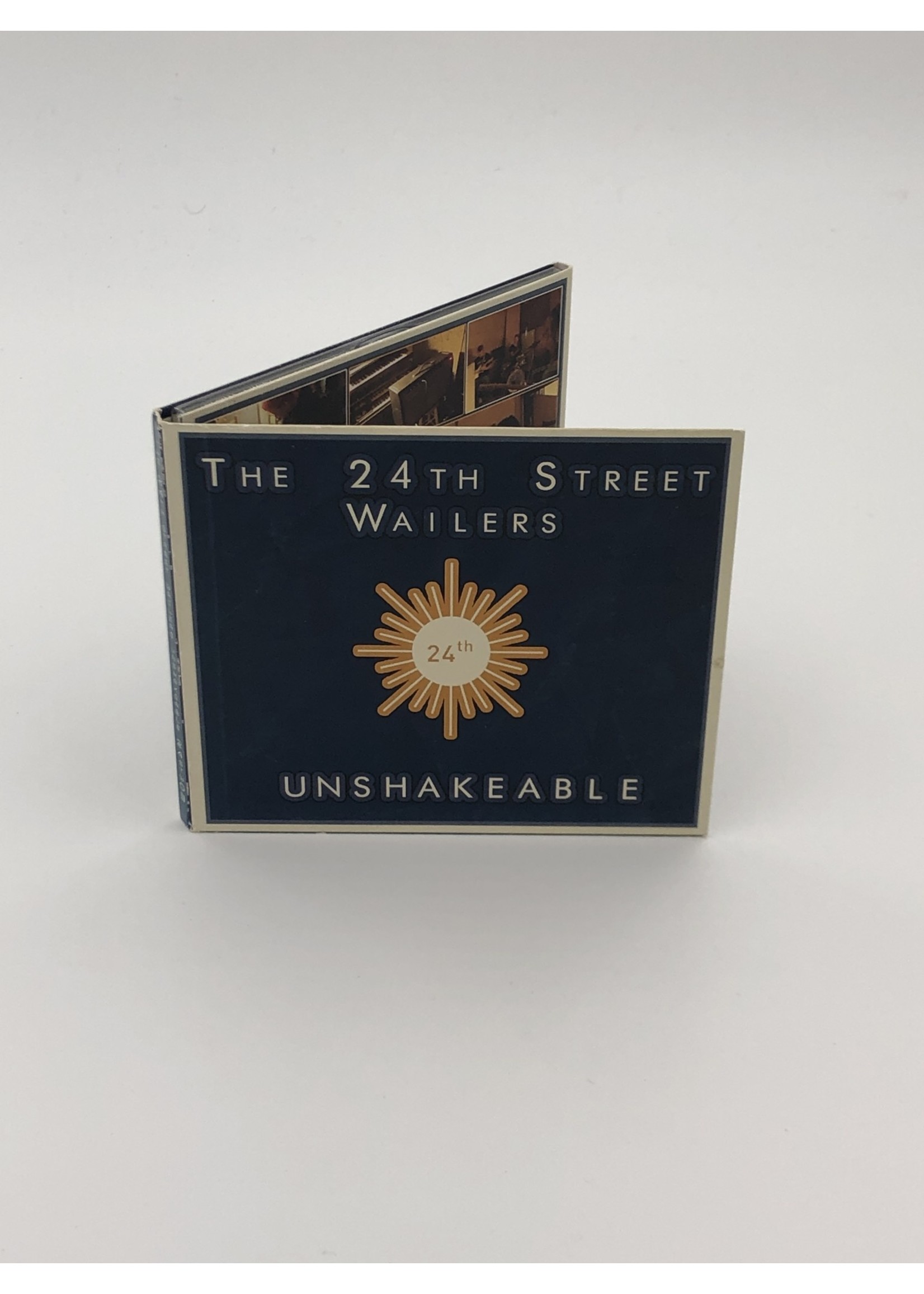 CD The 24th Street Wailers: Unshakeable CD