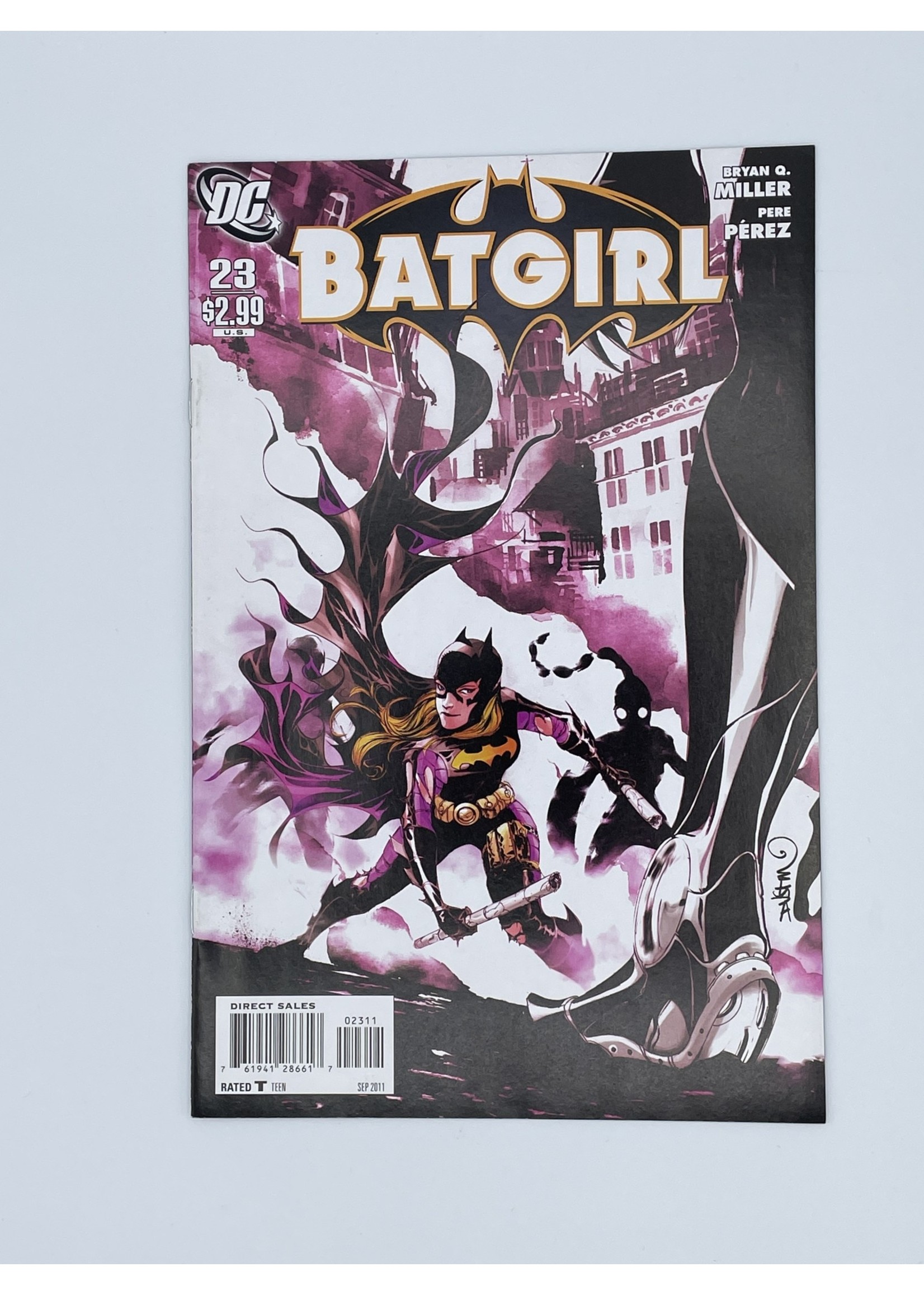 DC Batgirl #23 Dc September 2011