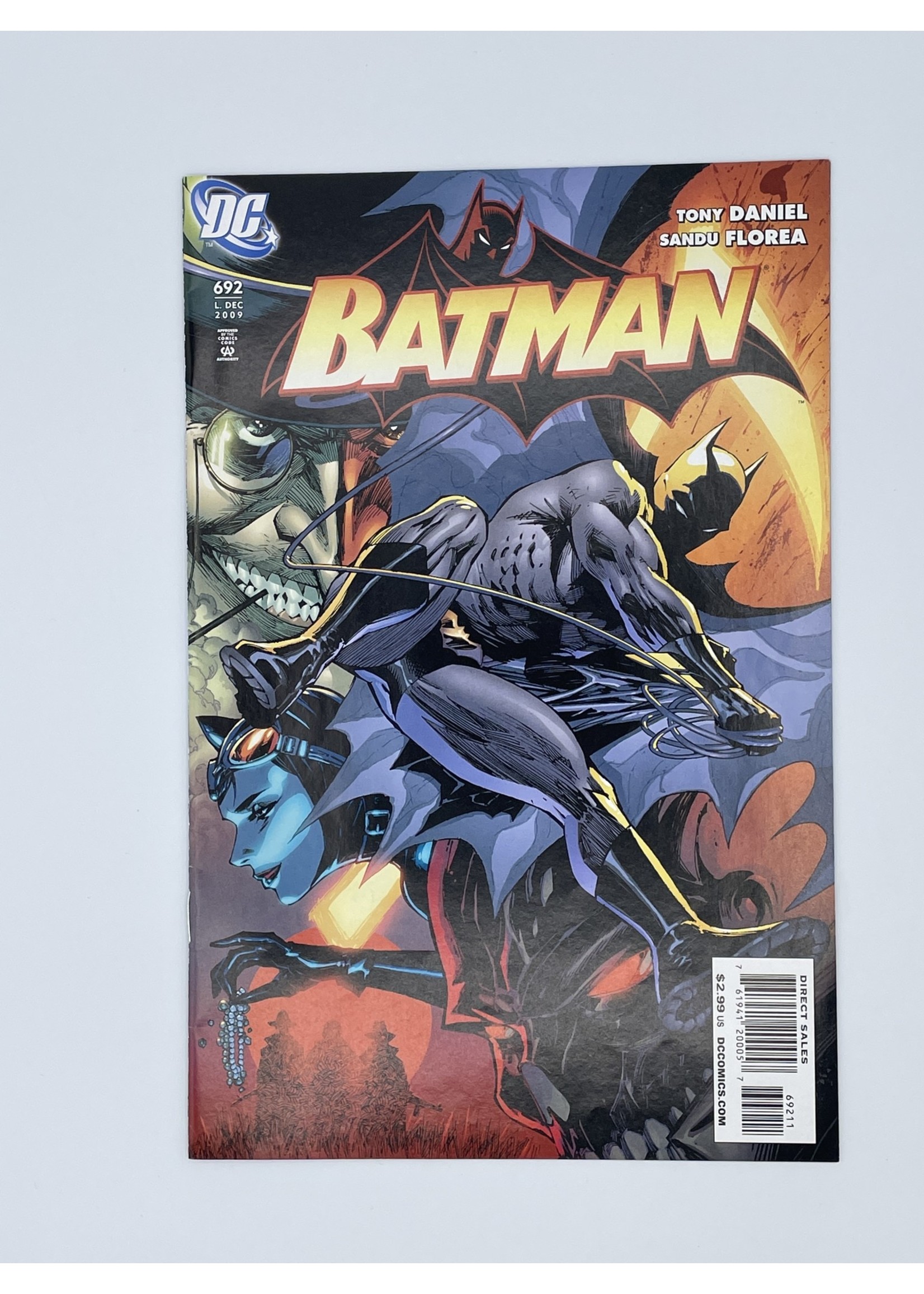DC Batman #692 Dc December 2009
