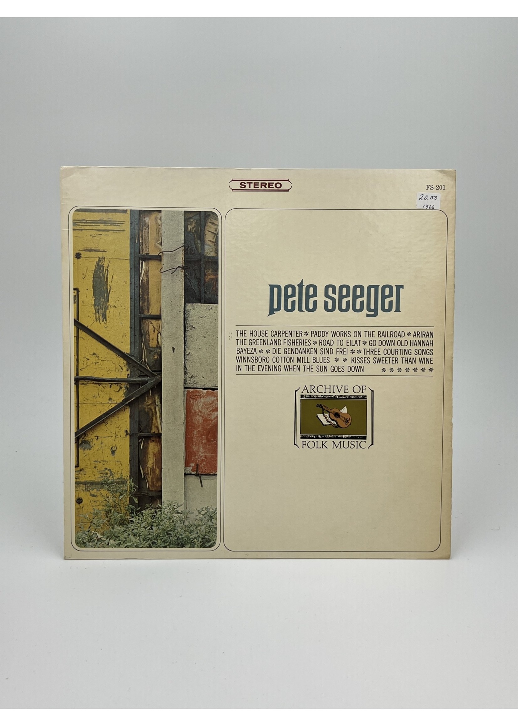 LP Pete Seeger Archive of Folk Music LP Record