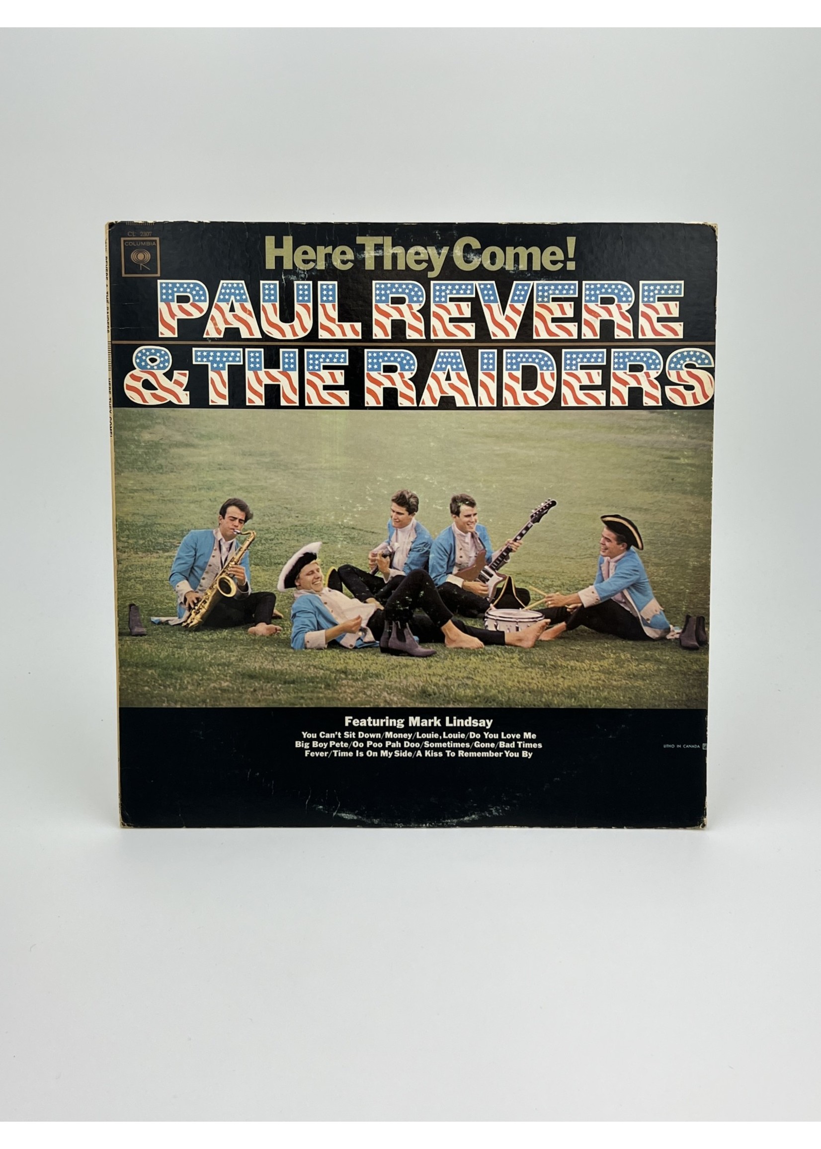 LP Paul Revere And The Raiders Here They Come LP RECORD