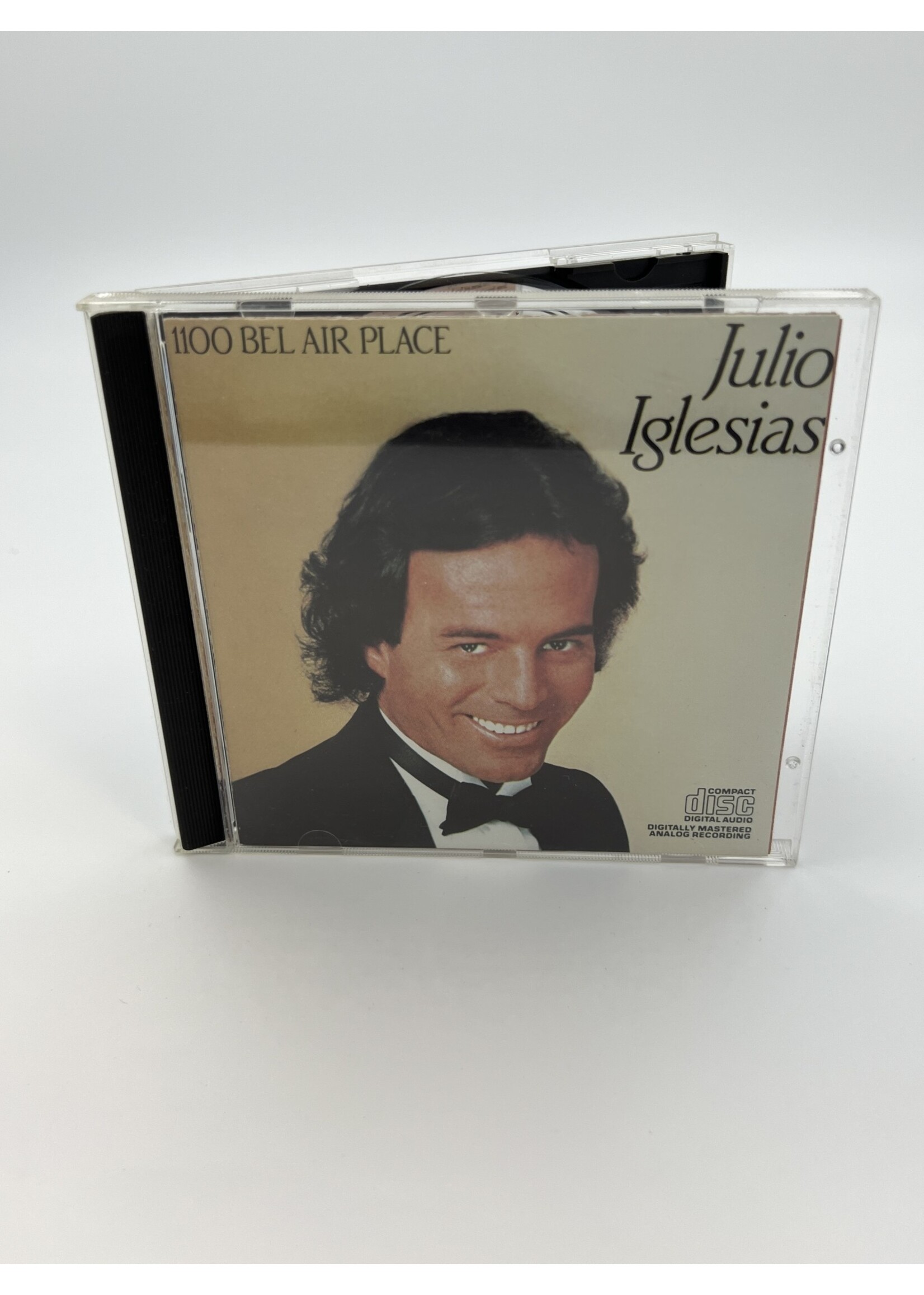 CD Julio Iglesias 1100 Bel Air Place CD