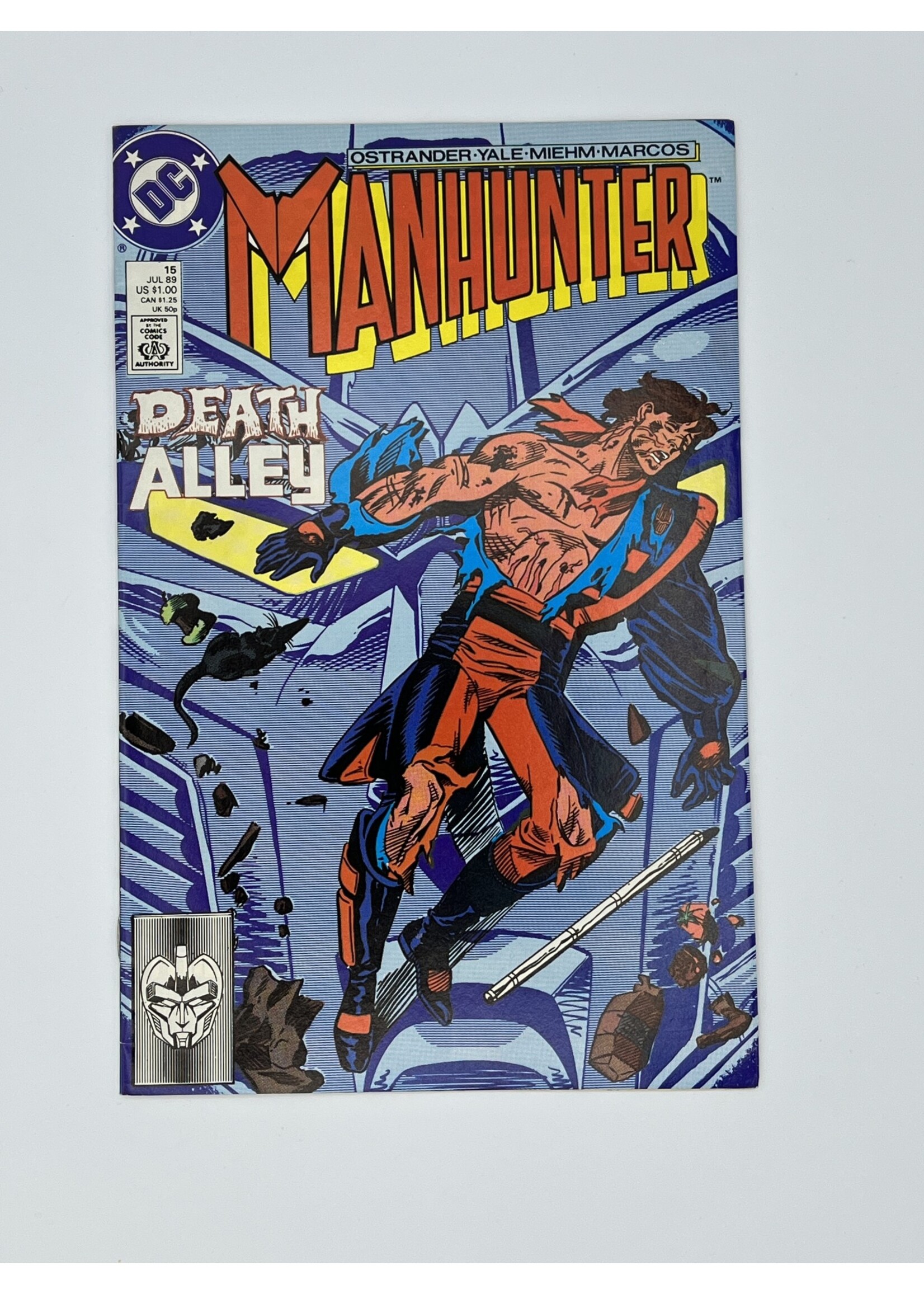 DC MANHUNTER #15 DC July 1989