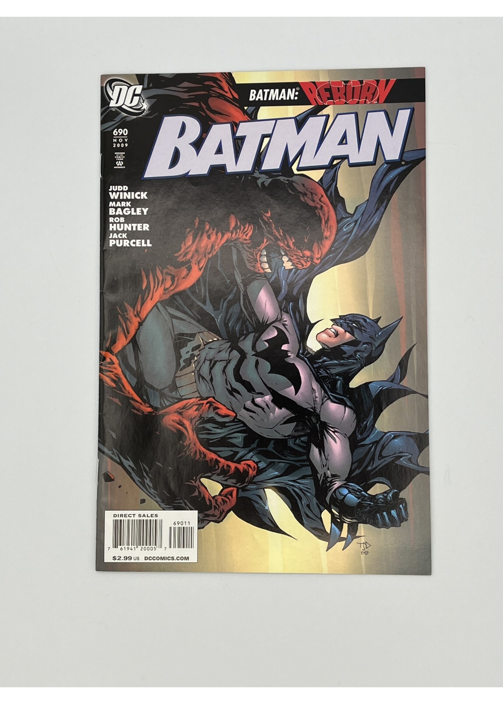 DC   BATMAN #690 DC November 2009