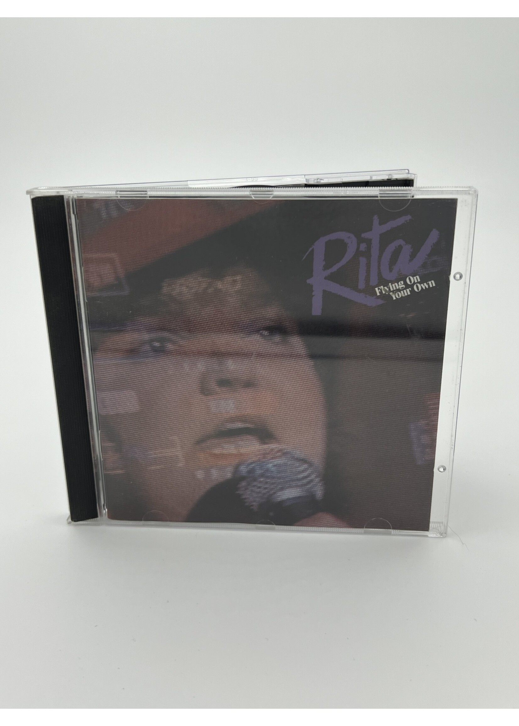 CD   Rita MacNeil Flying On Your Own CD