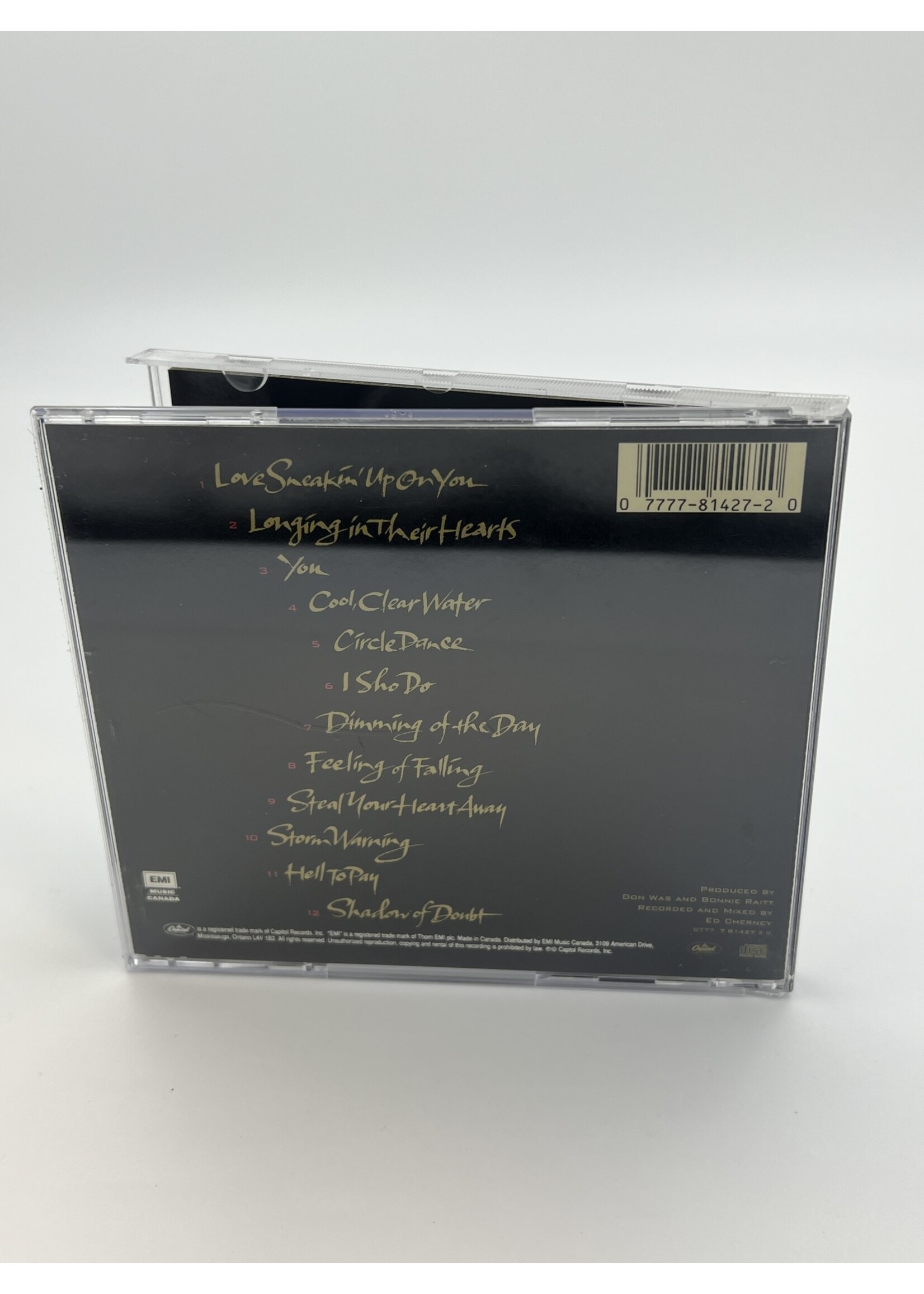 CD   Bonnie Raitt Longing In Their Hearts CD