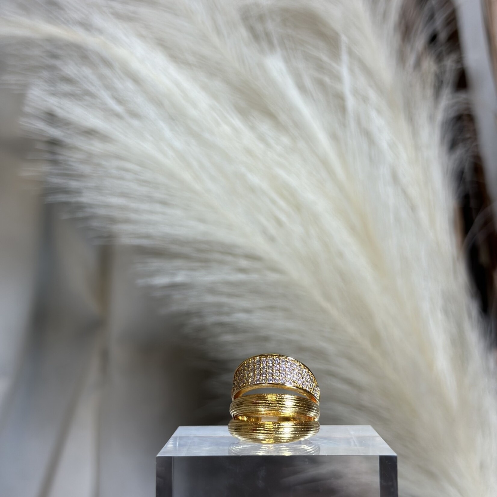 Gold Ring with Diamonds