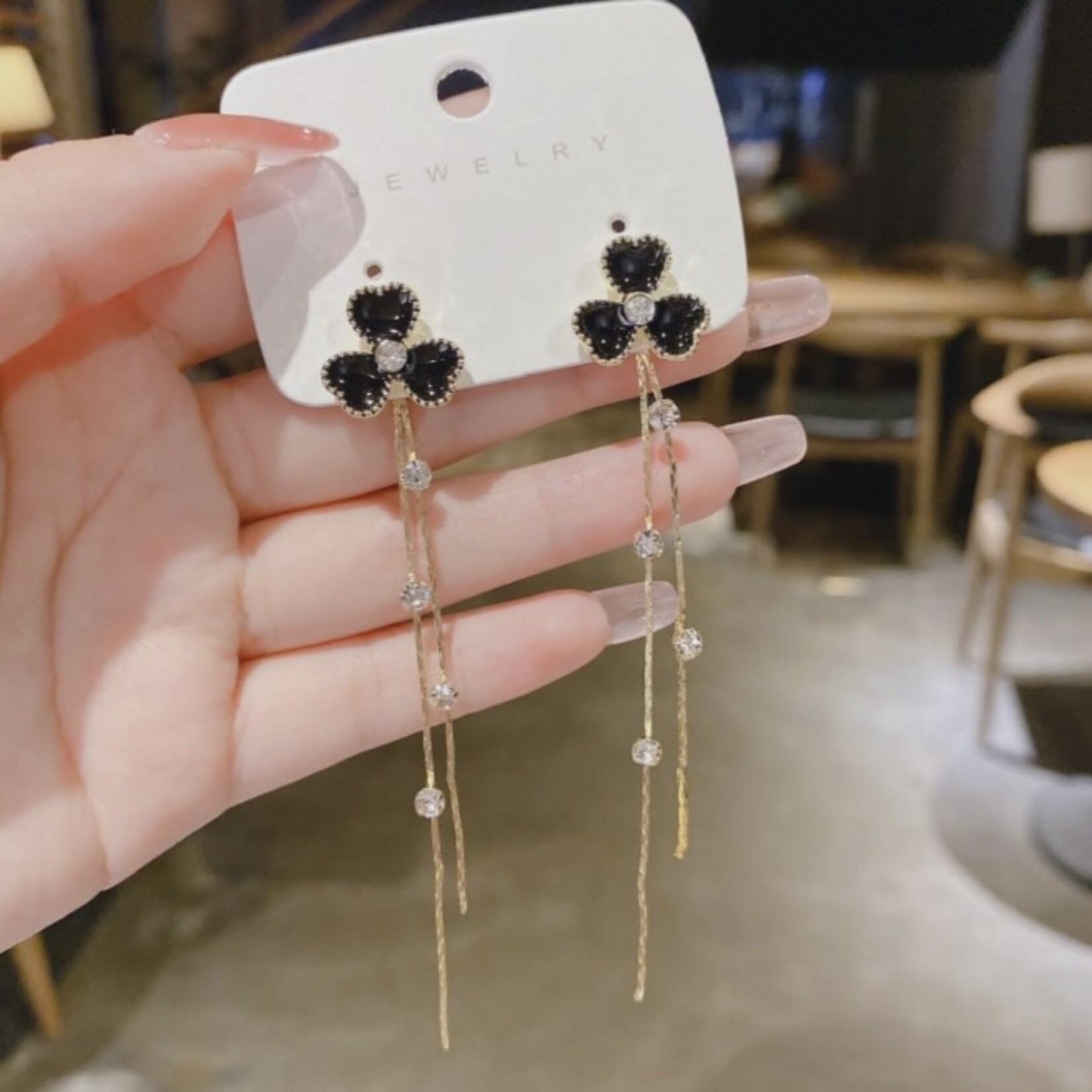 Long Earrings with Black Flowers