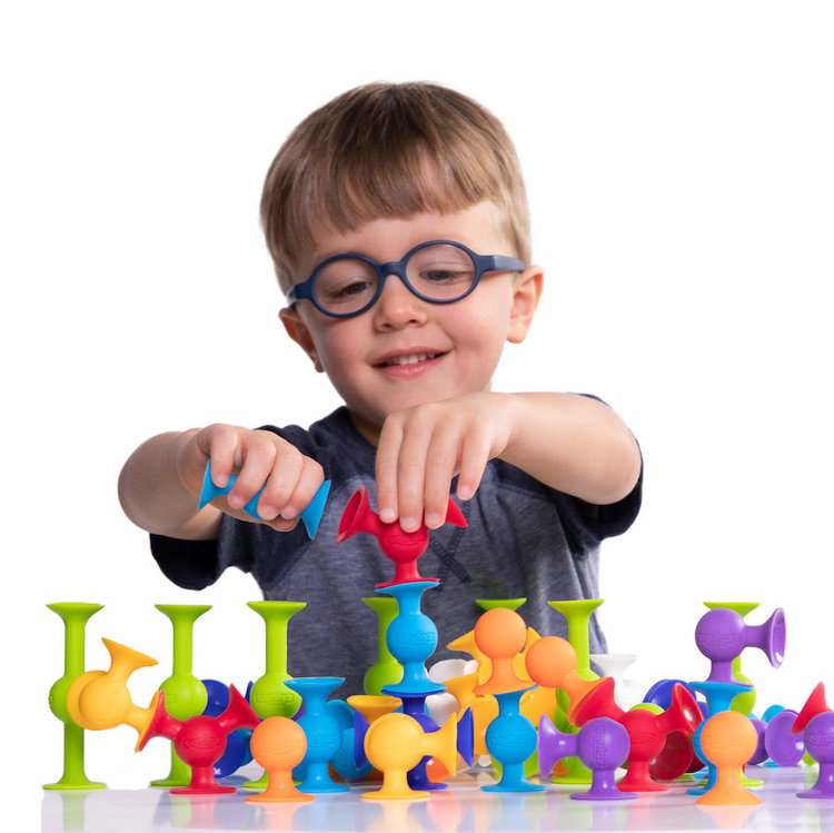 Squigz Starter Set from Fat Brain Toys