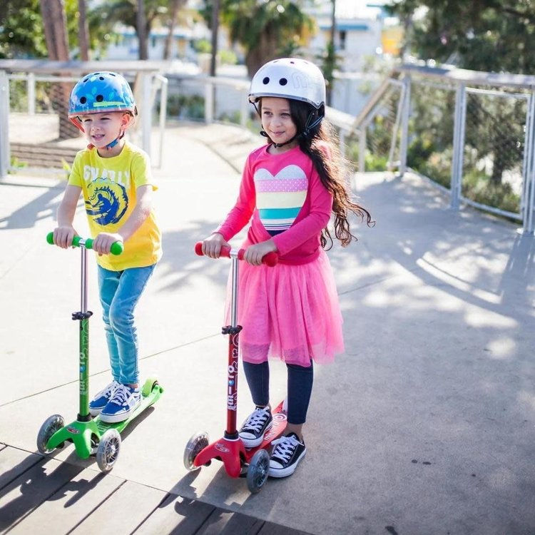 Aqua LED Mini Scooter