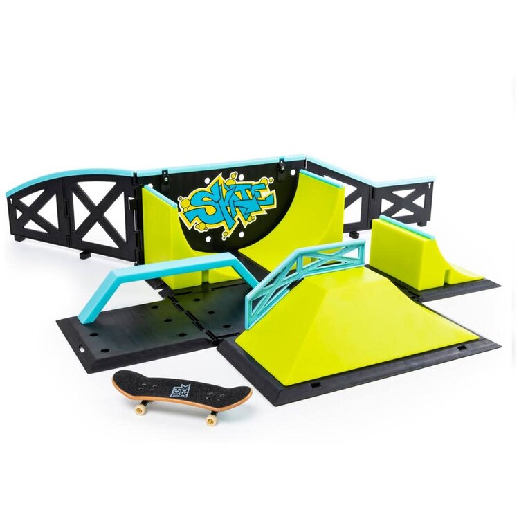 Spinmaster Tech Deck Container Playset