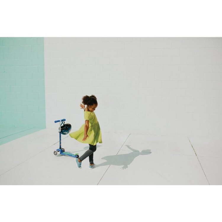 Micro Kickboard Crystal Blue LED Mini Scooter