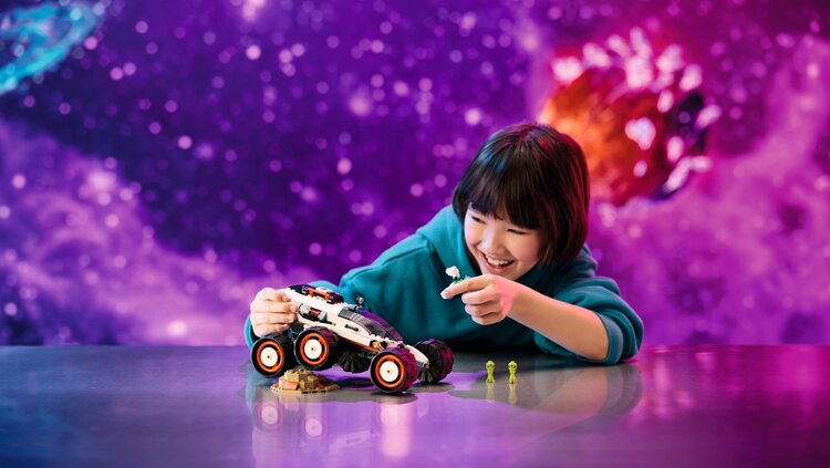 Lego Space Explorer Rover and Alien Life LEGO City