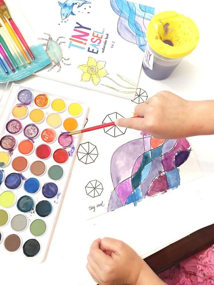 Tiny Easel SALE! Painter Essentials Tiny Easel