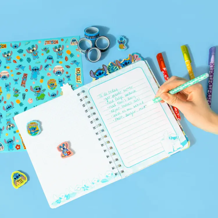 Fashion Angels STITCH Graphic Journal